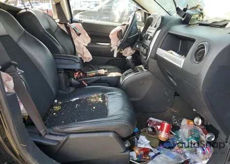 2016 Jeep Compass Latitude из США, поврежденный, VIN 1C4NJDEB1GD755326